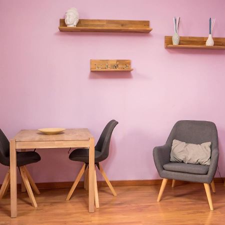 The Best Rent - Studio Nearby Sant'Agostino Metro Milaan Buitenkant foto