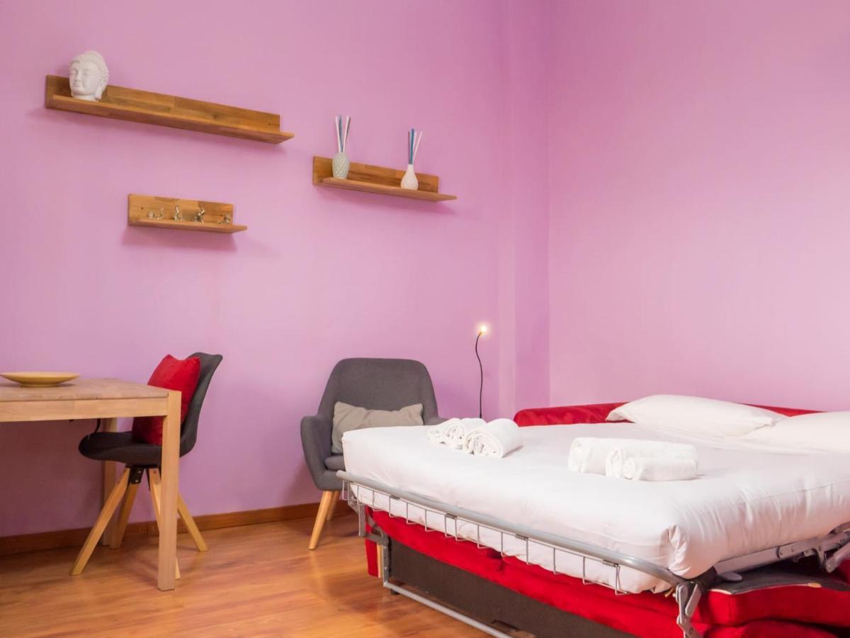 The Best Rent - Studio Nearby Sant'Agostino Metro Milaan Buitenkant foto