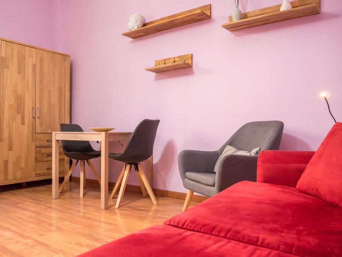 The Best Rent - Studio Nearby Sant'Agostino Metro Milaan Buitenkant foto